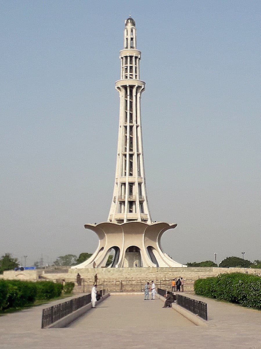 Minar-e-Pakistan in Lahore, Pakistan